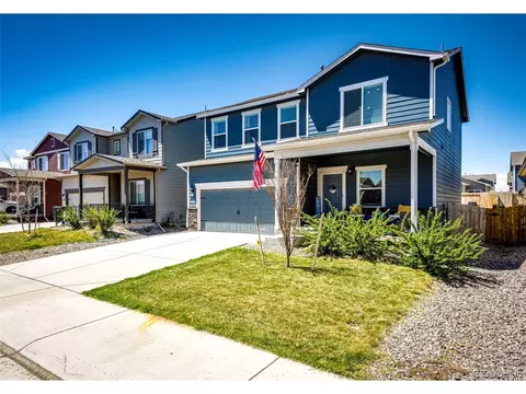 339 Spruce St, Bennett, CO 80102 photo 2