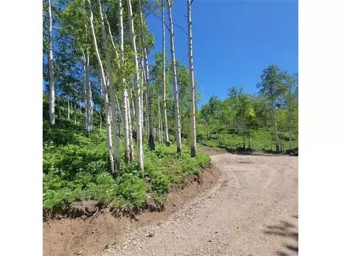 416 Gcr 283, Kremmling, CO 80459