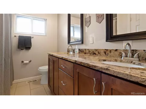 110 E Geddes Ave, Centennial, CO 80122 photo 15