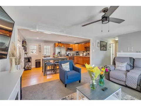 16363 E 8th Place Ave, Aurora, CO 80011 photo 3