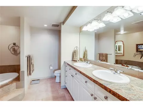 8100 E Union Ave #1712, Denver, CO 80237 photo 29