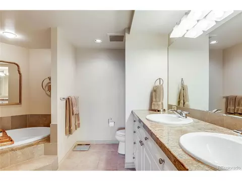 8100 E Union Ave #1712, Denver, CO 80237 photo 28
