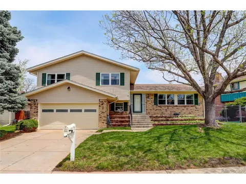 3328 S Richfield Way, Aurora, CO 80013