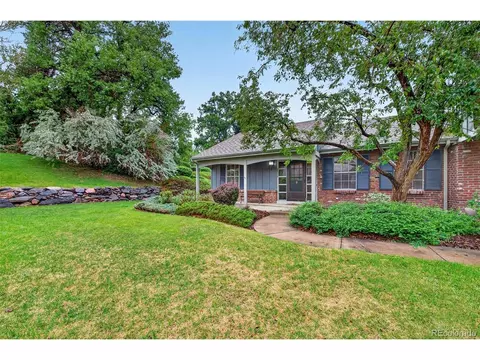 8672 E Amherst Dr #F, Denver, CO 80231