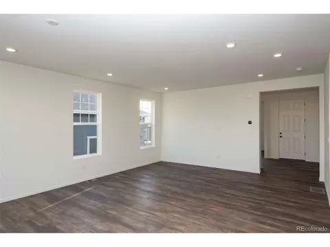 5925 E 154th Pl, Thornton, CO 80602 photo 5