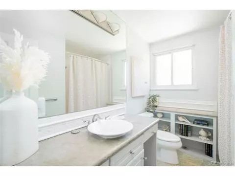 12403 E 30th Ave, Aurora, CO 80011 photo 12
