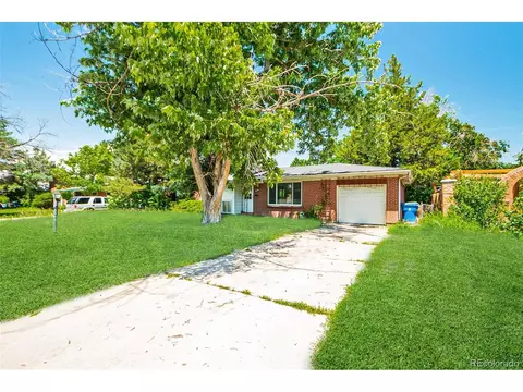 12403 E 30th Ave, Aurora, CO 80011