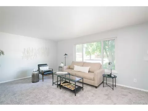 12403 E 30th Ave, Aurora, CO 80011 photo 3