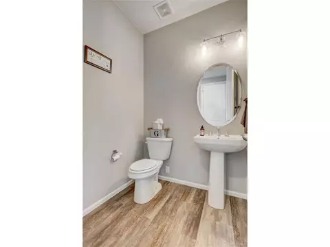26872 E Byers Ave, Aurora, CO 80018 photo 6