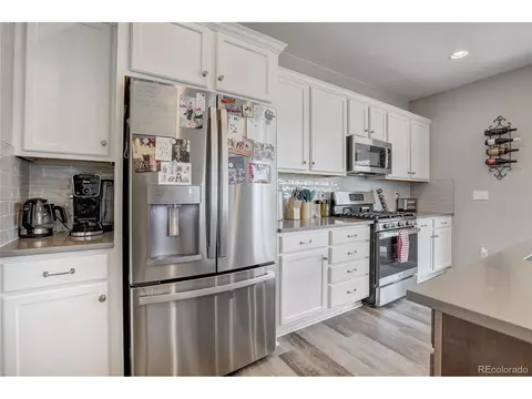 26872 E Byers Ave, Aurora, CO 80018 photo 12