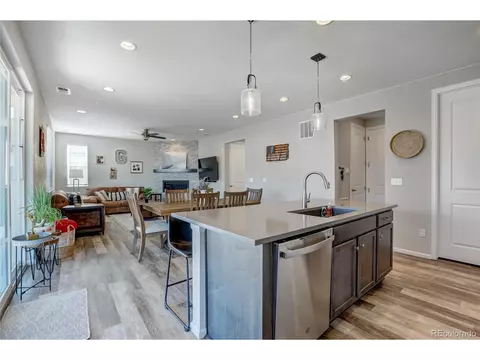 26872 E Byers Ave, Aurora, CO 80018 photo 15