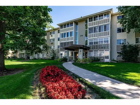 745 S Alton Way #745-9D, Denver, CO 80247