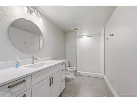 Bath - 701 Paintbrush Ter, Tabernash, CO 80478 photo 1 of 4