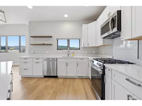Kitchen - 701 Paintbrush Ter, Tabernash, CO 80478 photo 5 of 5