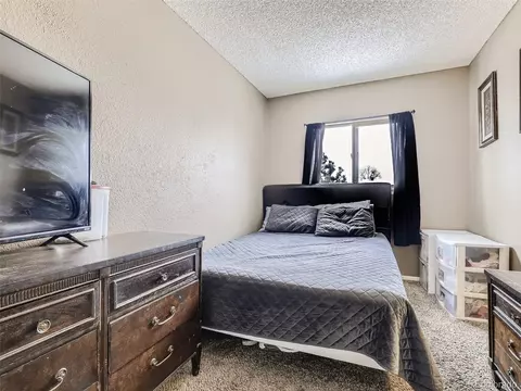 5151 Duluth Ct, Denver, CO 80239 photo 8