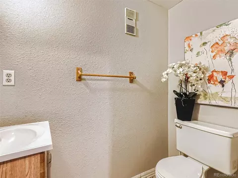 5151 Duluth Ct, Denver, CO 80239 photo 10