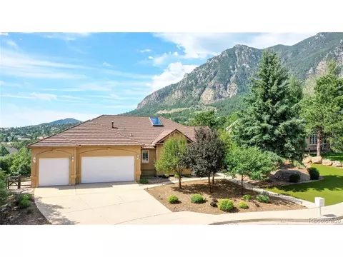 5140 Langdale Way, Colorado Springs, CO 80906