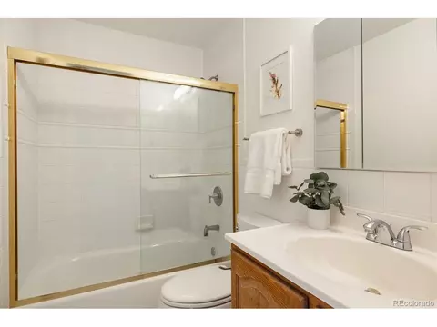 Bath - 4356 E 93rd Pl, Thornton, CO 80229 photo 1 of 1
