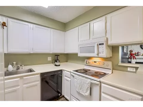 11917 E Harvard Ave #101, Aurora, CO 80014 photo 6