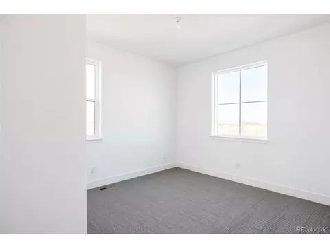 9870 E 63rd Dr, Denver, CO 80238 photo 21