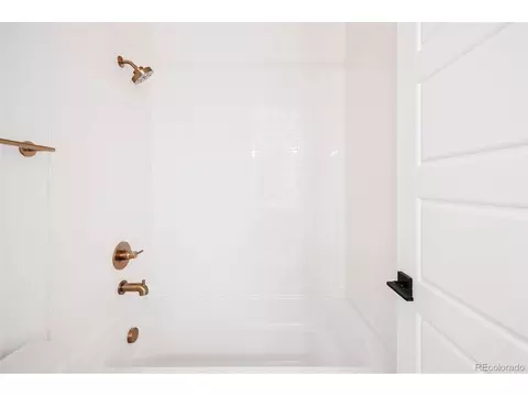 9870 E 63rd Dr, Denver, CO 80238 photo 27