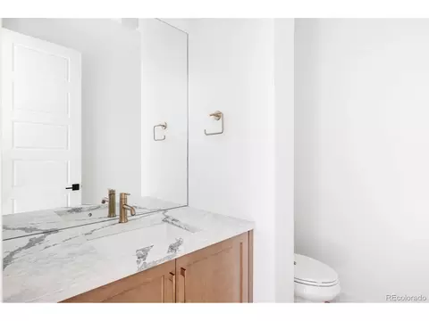 9870 E 63rd Dr, Denver, CO 80238 photo 13