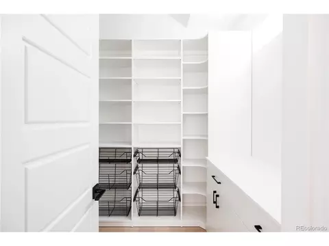 9870 E 63rd Dr, Denver, CO 80238 photo 8