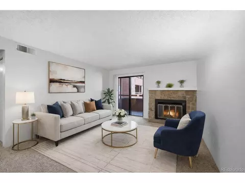 4681 S Decatur St #220, Englewood, CO 80110