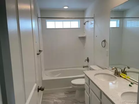 24465 E Ohio Dr, Aurora, CO 80018 photo 4