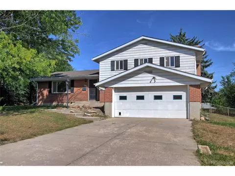 1322 Saratoga Dr, Colorado Springs, CO 80910