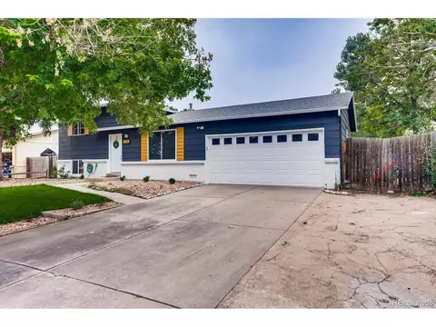 15631 Eldorado Dr, Aurora, CO 80013 photo 2