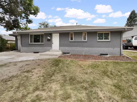 440 Uvalda St, Aurora, CO 80011