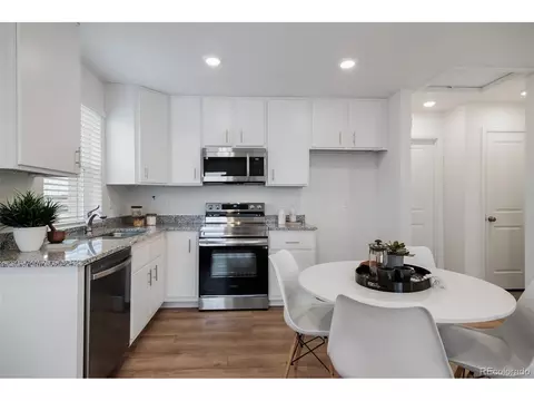 46558 Avery Ln, Bennett, CO 80102 photo 4