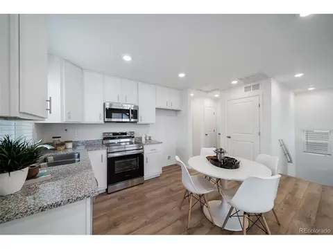 46558 Avery Ln, Bennett, CO 80102 photo 3