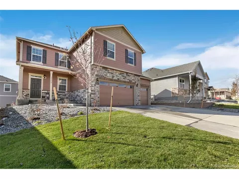 5372 Cedar St, Longmont, CO 80504 photo 2