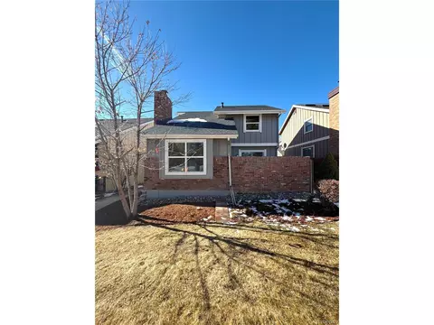 7585 S Rosemary Cir, Centennial, CO 80112