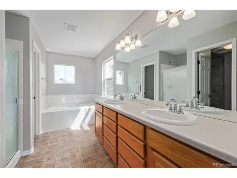 23908 E Powers Dr, Aurora, CO 80016 photo 21