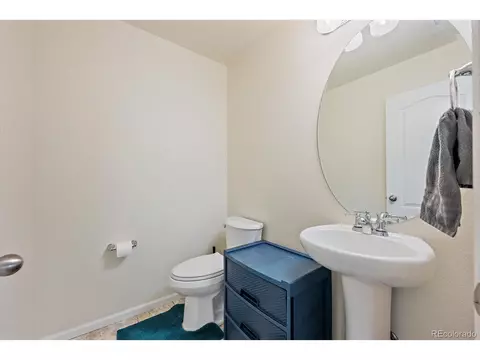 Bath - 4777 E 98th Pl, Thornton, CO 80229 photo 1 of 3