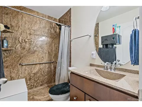 Bath - 4777 E 98th Pl, Thornton, CO 80229 photo 3 of 3