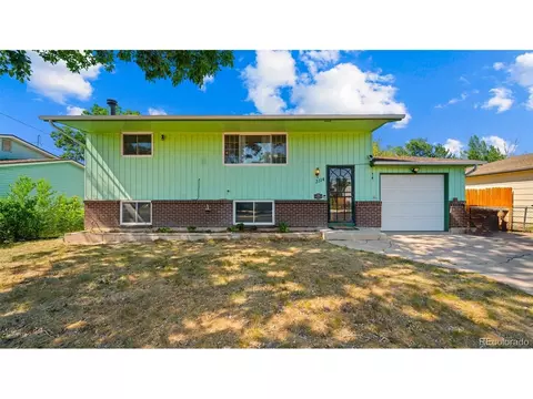 3114 Mission St, Colorado Springs, CO 80909