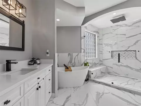 425 Steele St, Denver, CO 80206 photo 31