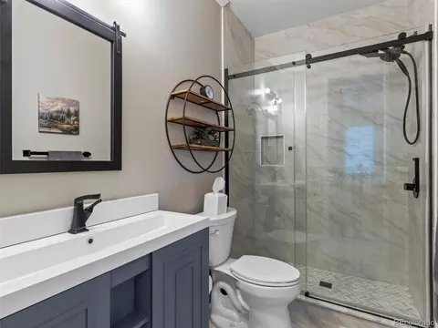 425 Steele St, Denver, CO 80206 photo 42