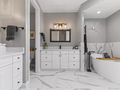 425 Steele St, Denver, CO 80206 photo 30
