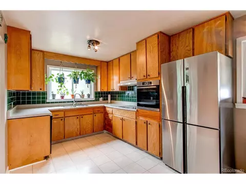 560 E 104th Pl, Northglenn, CO 80233 photo 4