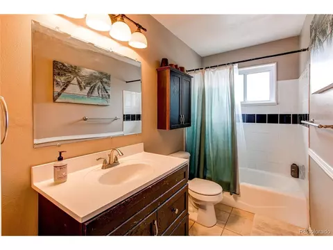560 E 104th Pl, Northglenn, CO 80233 photo 7