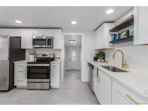 760 Stuart St, Denver, CO 80204 photo 13