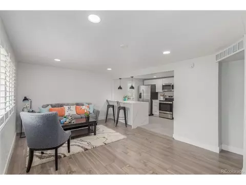 760 Stuart St, Denver, CO 80204 photo 9