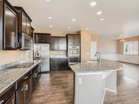 25566 E 4th Pl, Aurora, CO 80018 photo 8