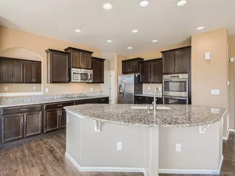 25566 E 4th Pl, Aurora, CO 80018 photo 9