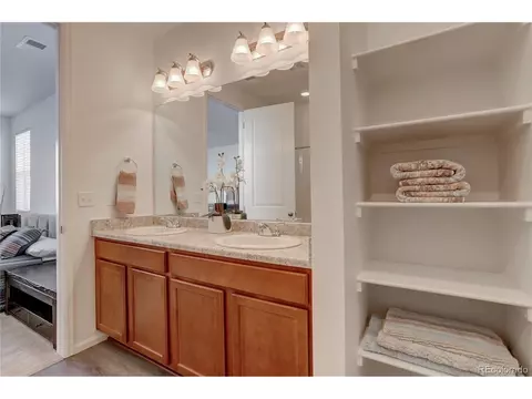 24201 E 40th Ave, Aurora, CO 80019 photo 17